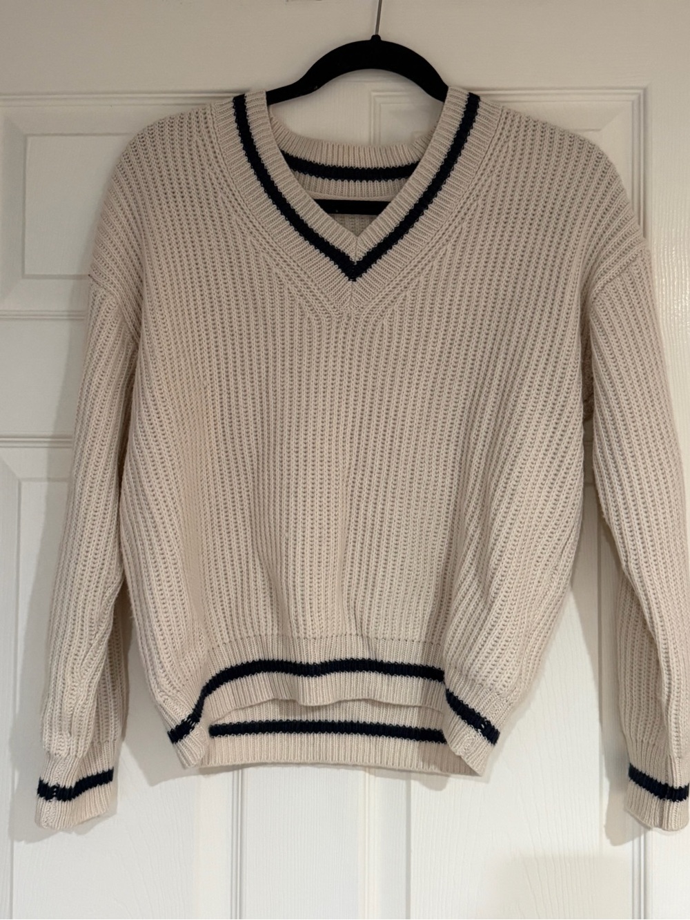 Cream V-Neck Knit Sweater with Navy Trim